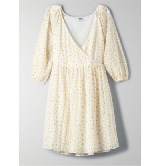 Sunday Best Dresses & Skirts - Aritzia Sunday Best Bonita Floral Babydoll Dress 🌼